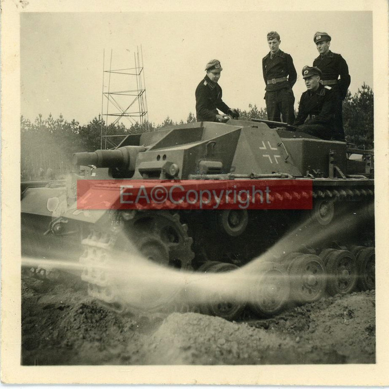 StuG Sturmgeschütz Panzer Tank Foto1