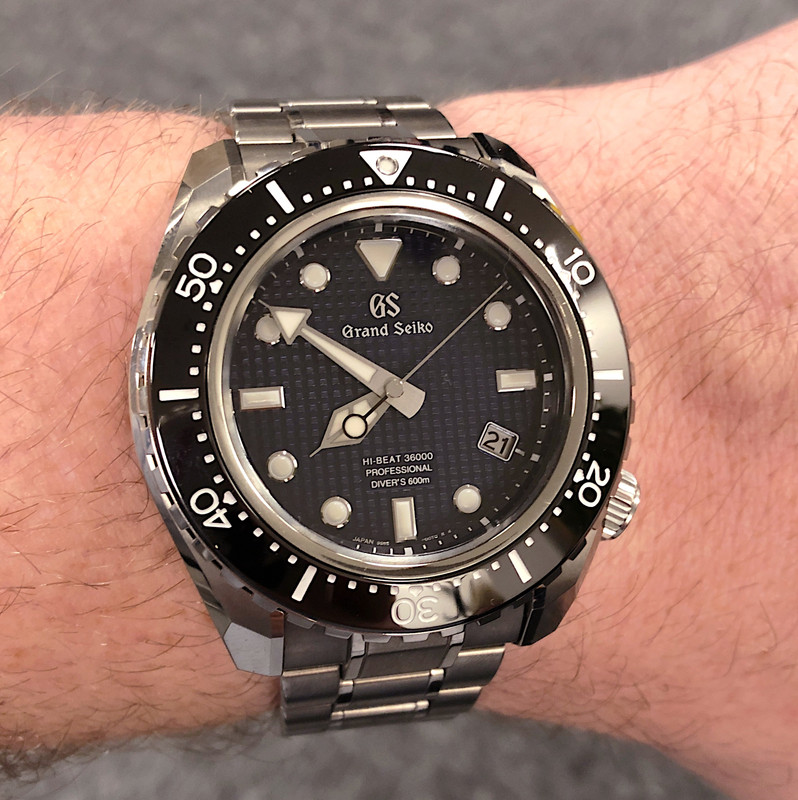 BD8F3A36-B2A9-4303-AA68-DF08FCF4A4A9