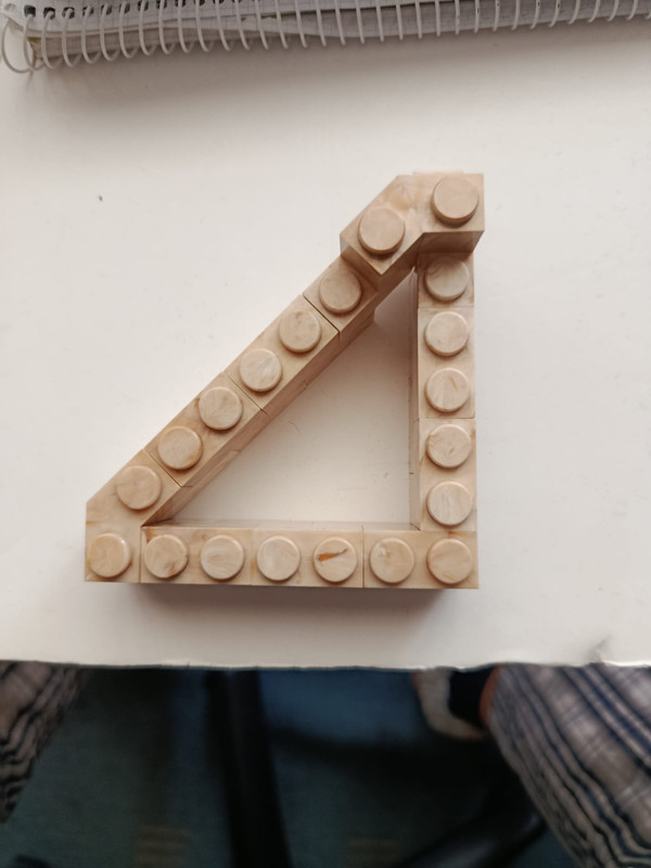 triangulo 5_5_7