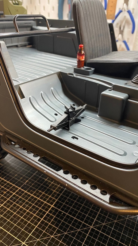 3102D4CC-2FE0-438C-8DA6-808BD53F5B18