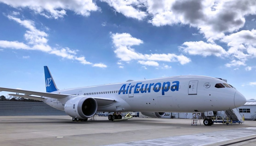 Air Europa se resiste a ser comprada por Iberia