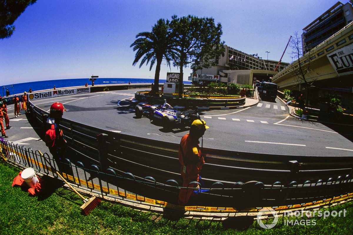 jacques-villeneuve-williams-fw-1 (6)