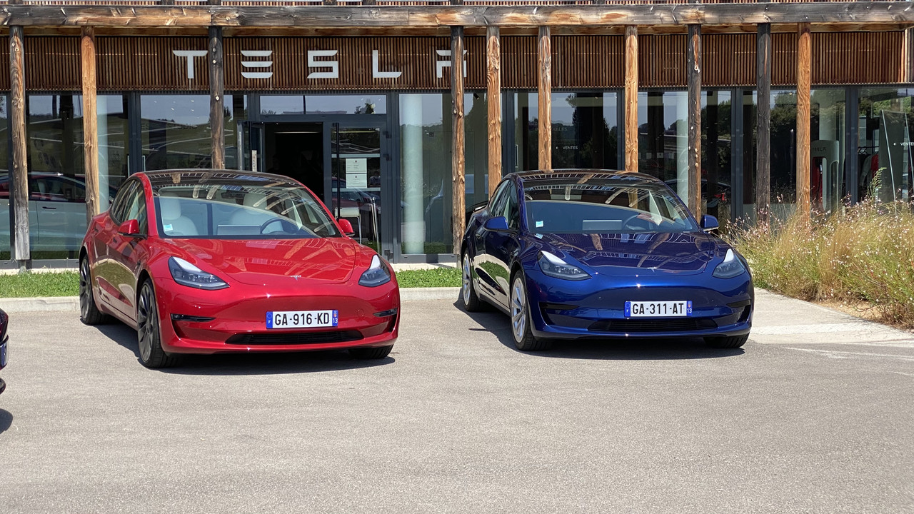 684176FA-743E-4A7B-AD23-79CD456BF377