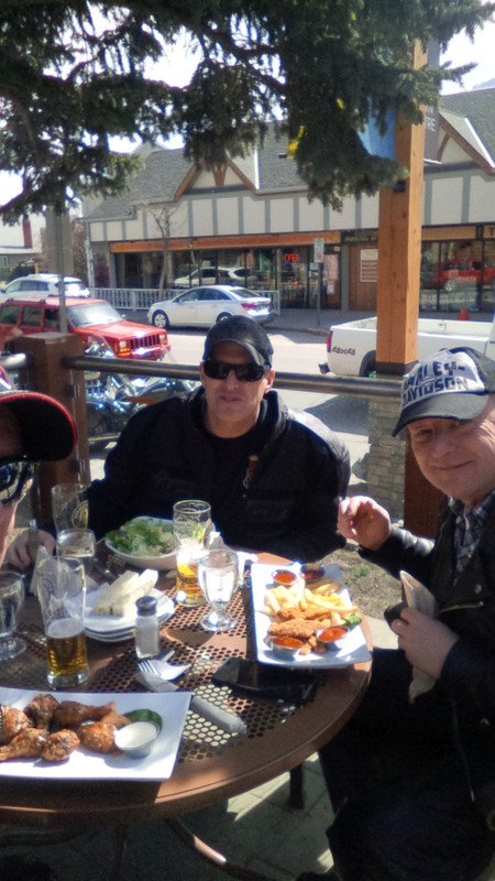 1312E885-2B7B-4458-8041-2165ABA66578