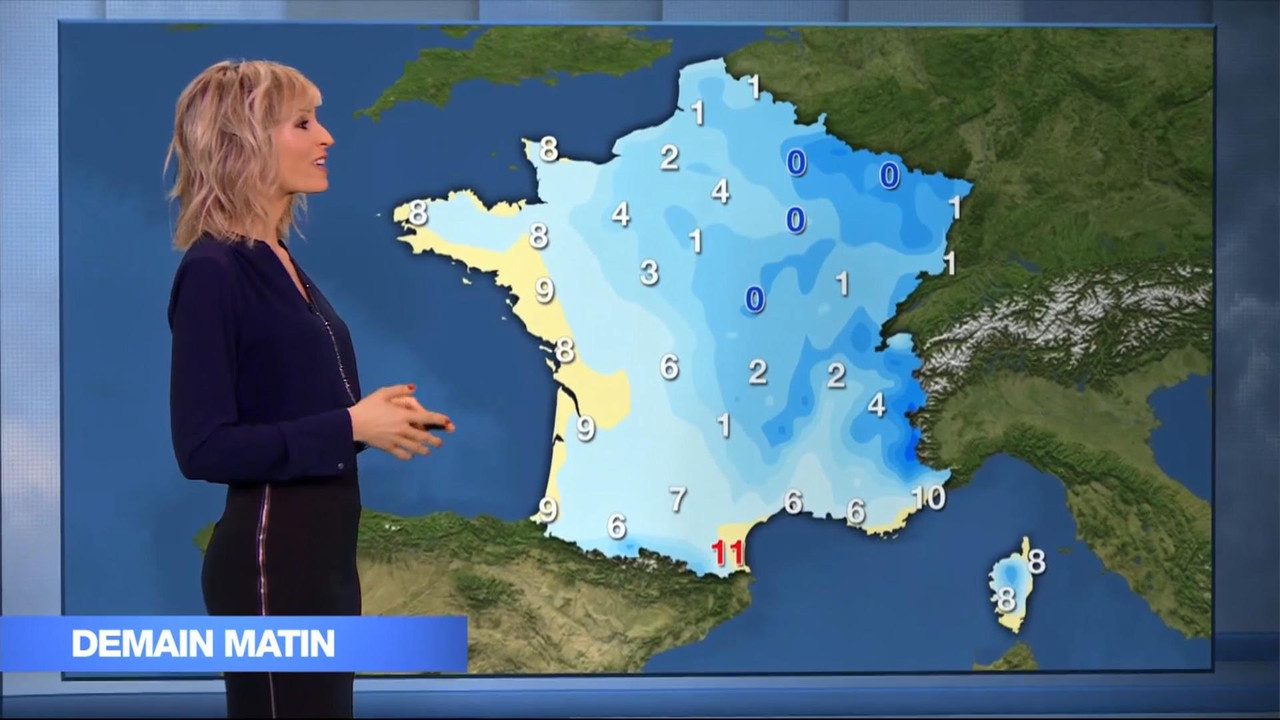Stéphanie Duval 241218.mp4_snapshot_00.22_[2018.12.24_23.20.47]