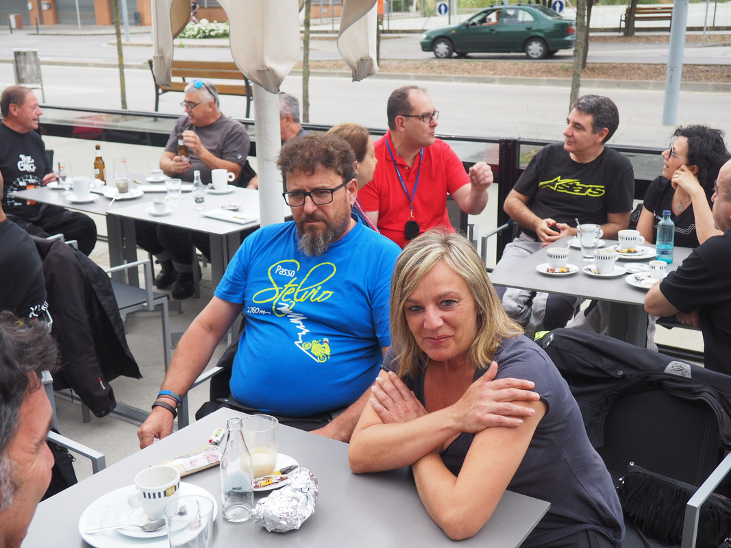 C2A1BA09-AA60-47B1-87D8-F6ACEB2E4D44