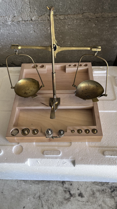 CA949876-B5C2-4C98-B610-631FC6B01E2E