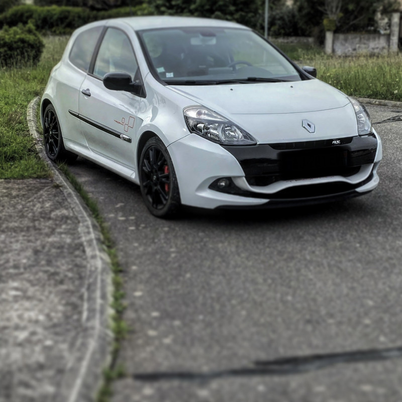 CLIO 3 RS 203CH  MODELE TROPHY