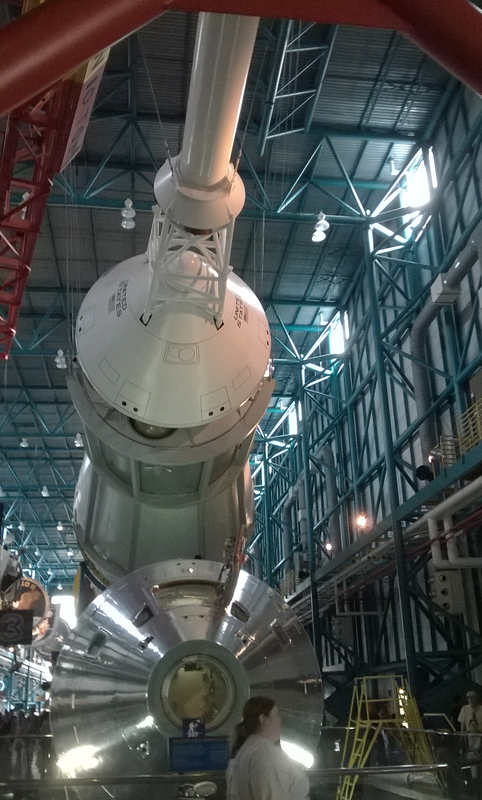 [Image: Apollo-Rocket5.png]