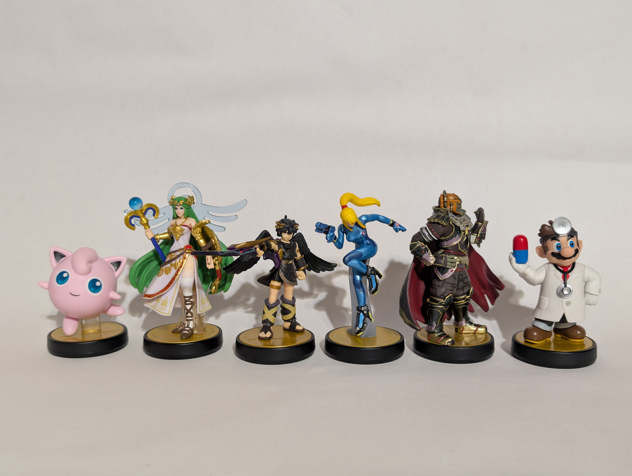 PXL 20251206 223035162 RAW 01 COVER