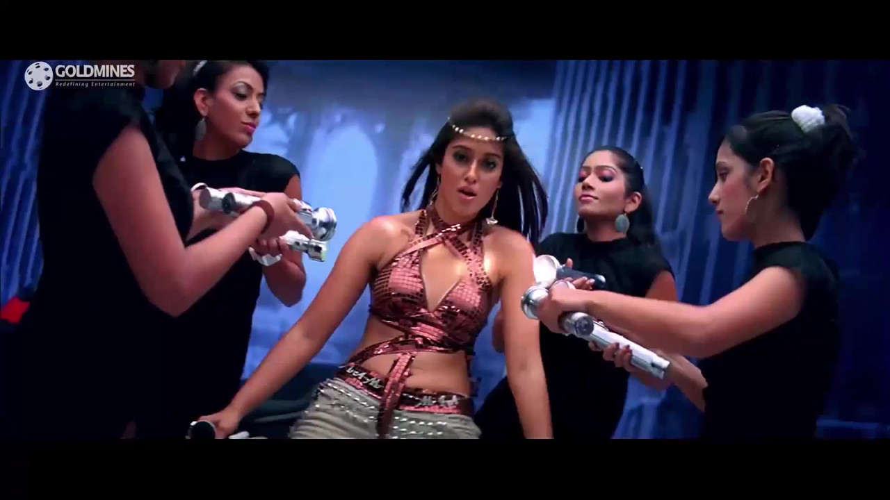 [Image: Ileana-mp4-20200715-133824-156.jpg]