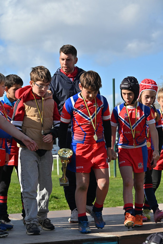 dsc-1757-55181296191-l