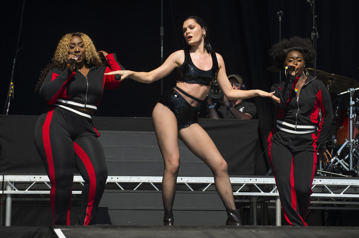 jessie-j-glasgow-6292018-3