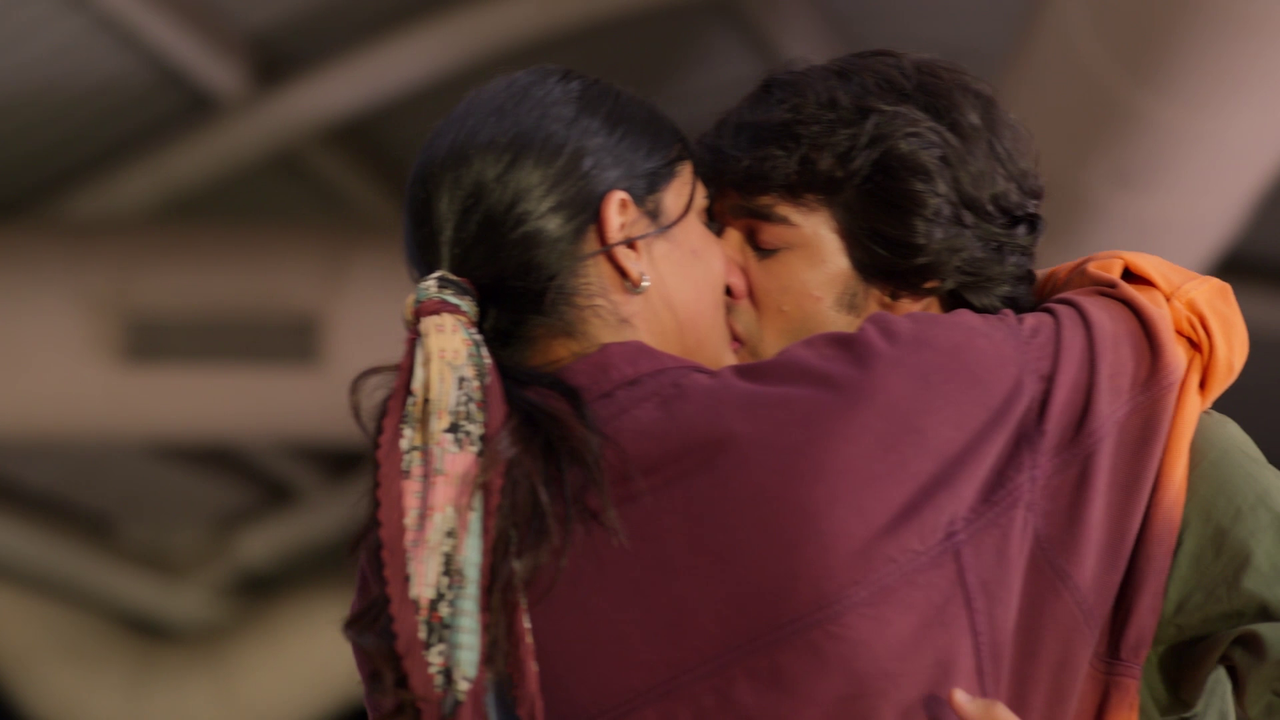 vlcsnap-2024-09-26-17h58m21s746