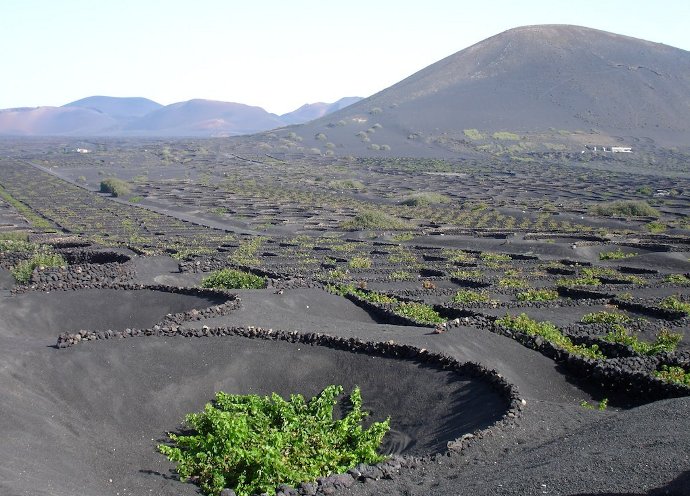 LAGOMAR: "Me juego la casa"- LA GERIA- VUELTA A CASA - Lanzarote: pisar la Luna sin dejar La Tierra (10)