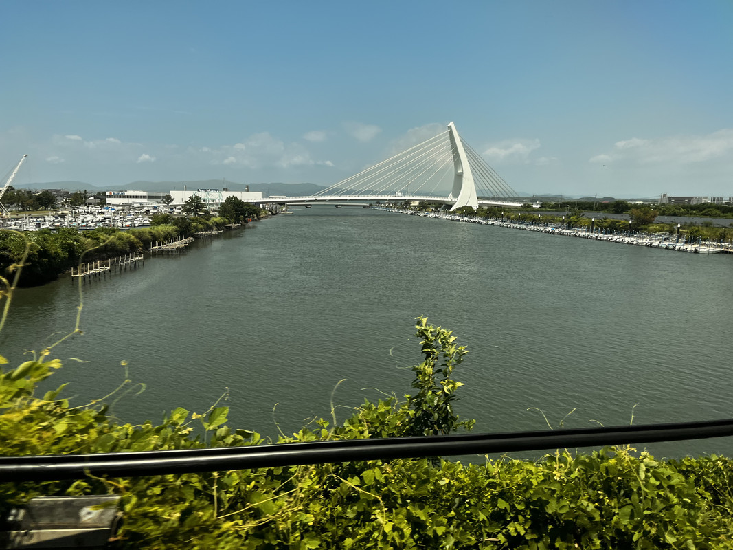 14B10C32-6EAF-477C-80C1-5BFA5C81AD3A