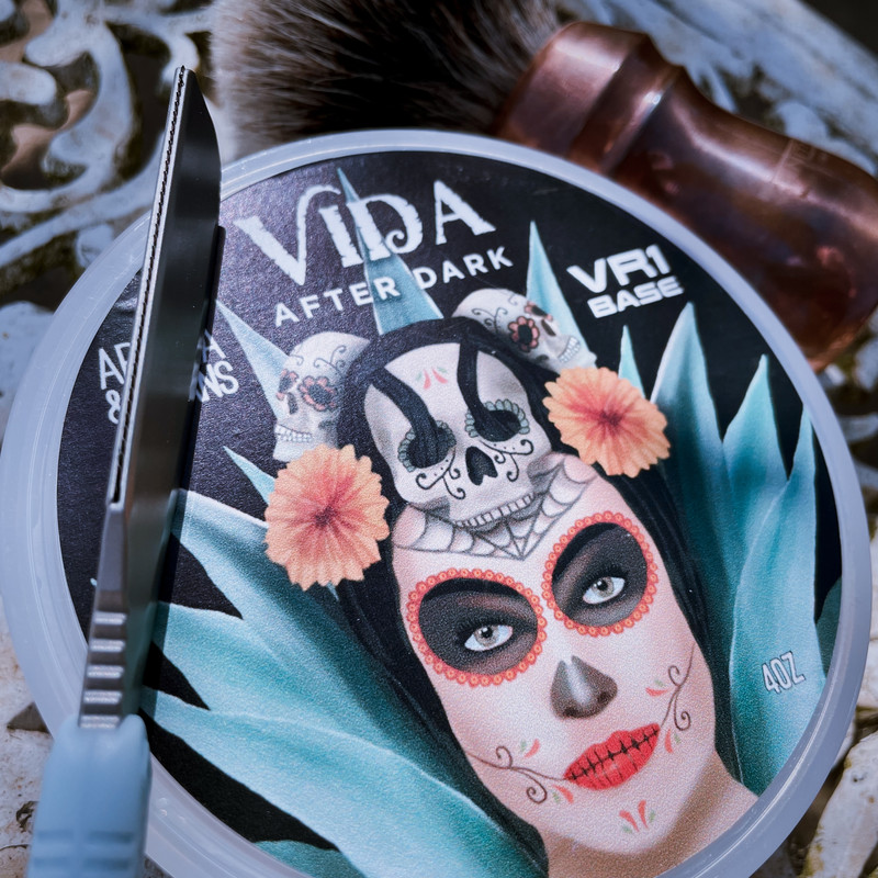 DC0DA5EE-3971-40BF-93D9-2A87CE2D7B2C