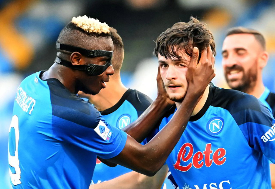 vedere napoli streaming gratis
