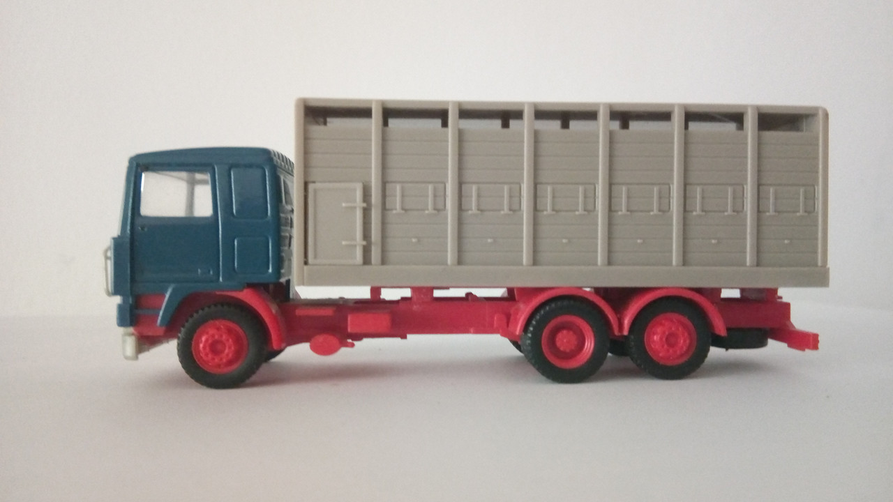 Mache (9259)