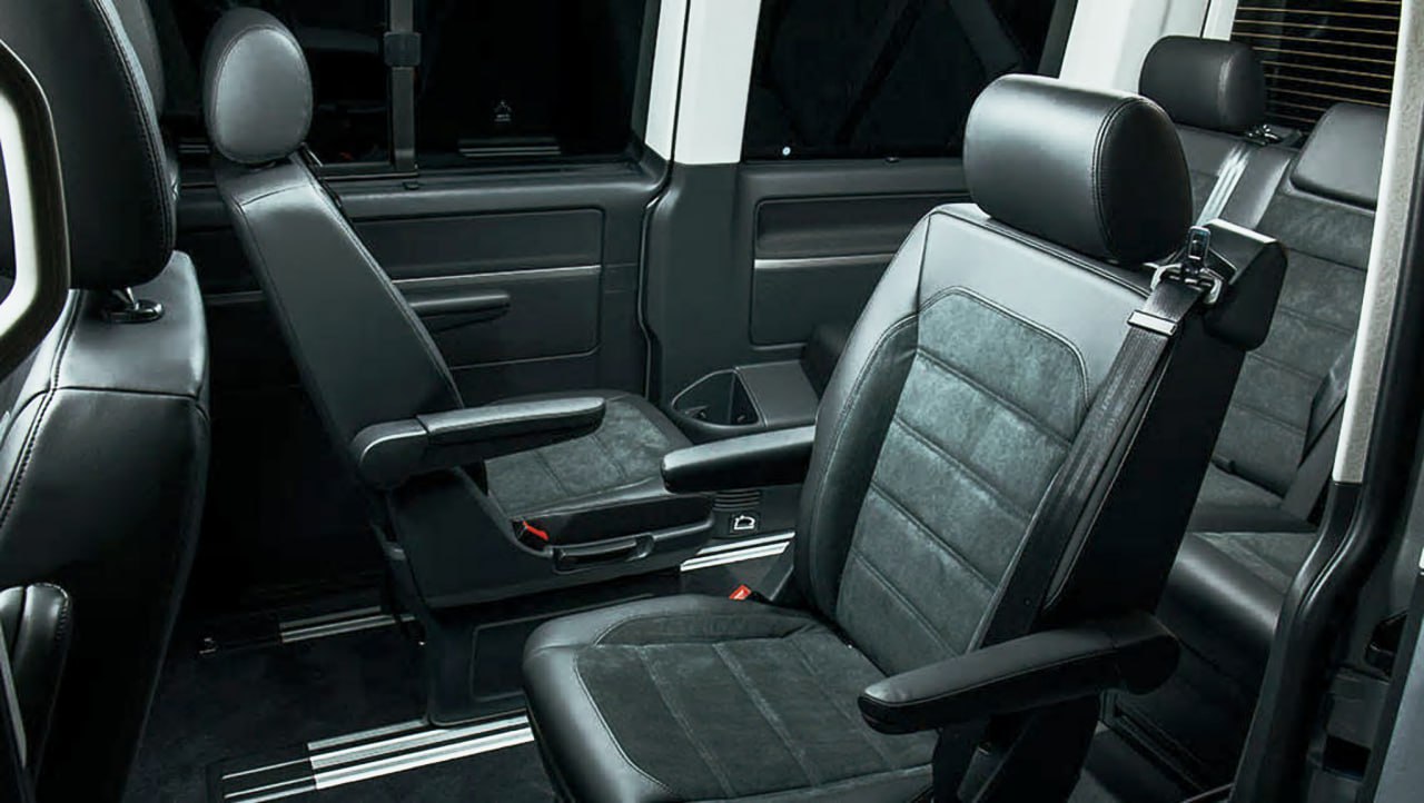 Volkswagen Multivan interior - другой ракурс