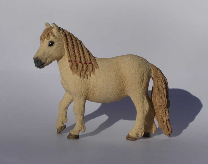 Pictures for Toy Animal Wiki - Page 16 TAWAdvent-Mare