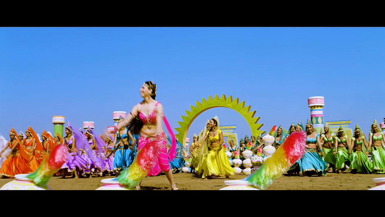Tamanna Hot Song From Himmatwala Naino Main Sapna 4K (Best Quality).mp4_snapshot_00.36_[2021.04.05_1