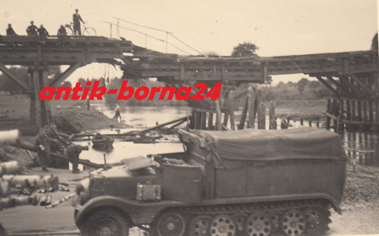 Foto WH Soldat Einmarsch Polen 1939 Brücke Weichsel bei KowalitowskЮ