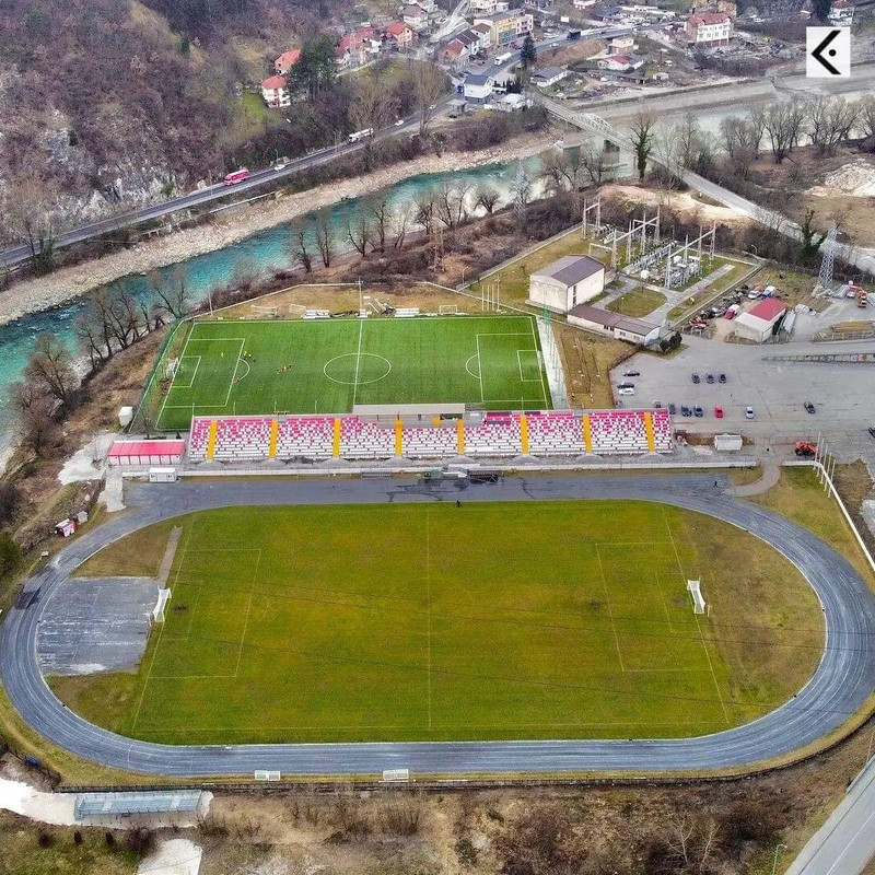 C95C373E-63C7-494C-819A-692EBDB9ADB6