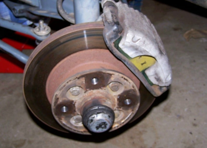 brake 626 disc camira caliper 