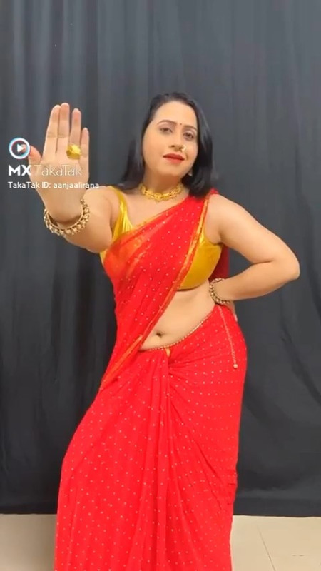 anjali rana sexy navel and boobs in red saree.mp4_snapshot_00.12.000