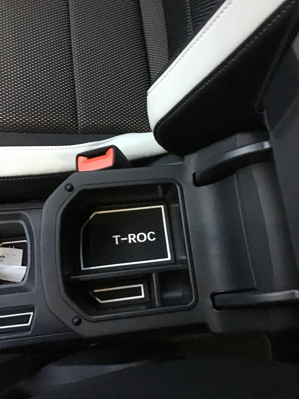 EB6FADD1-636C-483D-9648-2056BABA7F18