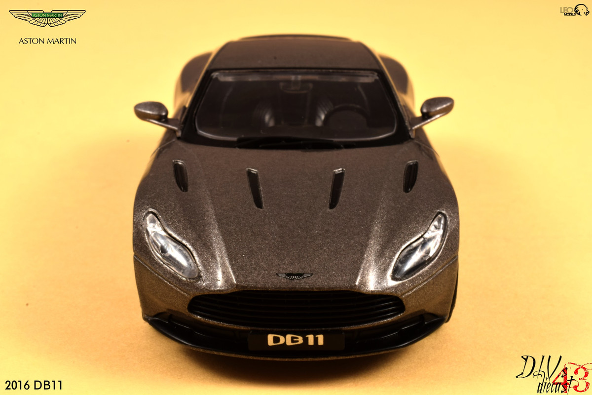 Aston Martin DB11 (8)