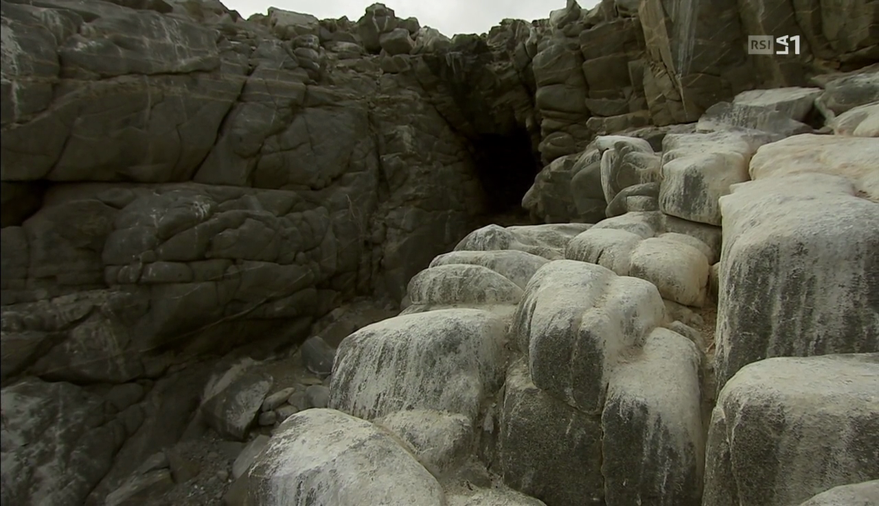 vlcsnap-2017-04-07-14h25m38s496