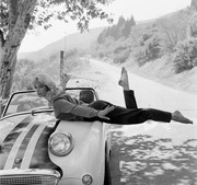 Yvette-Mimieux-b86