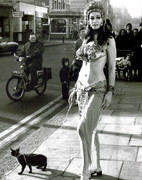 Valerie-Leon-b47