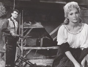 Janet-Leigh-e93