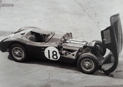 24 HEURES DU MANS YEAR BY YEAR PART ONE 1923-1969 - Page 27 52lm18-C-Type-Tony-Rolt-Duncan-Hamilton-5