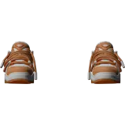 feet-002-4