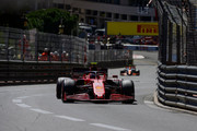 [Imagen: carlos-sainz-jr-ferrari-sf21-1-3.jpg]