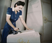 https://i.postimg.cc/87w4tFhZ/KItty-Foyle-dress-1024px-Ironing.jpg