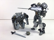Studio-Series-Cogman-06