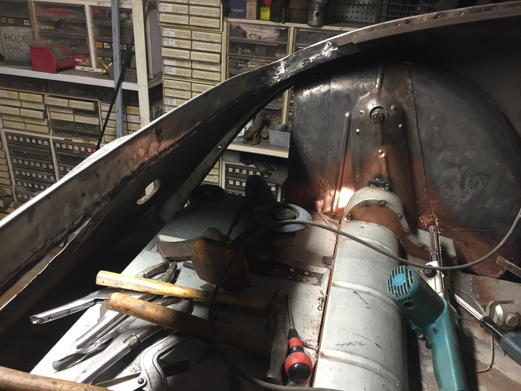 AF09DB8B-FD6B-42ED-98CF-8D6A90FDF675