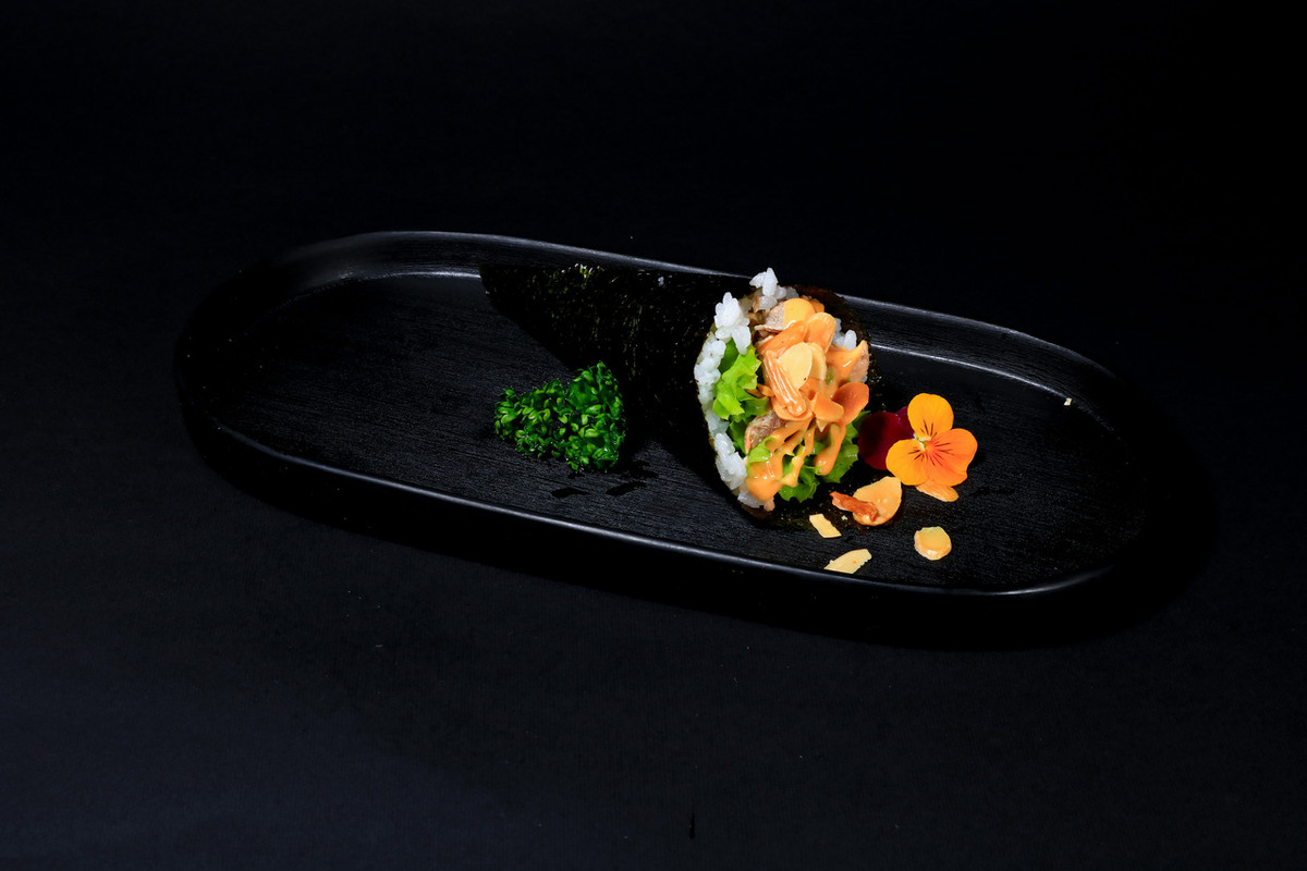 134 Temaki spicy Miura