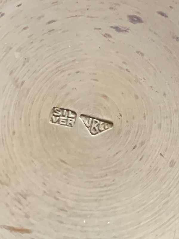 611025D5-DCA8-43C2-849F-84C249B664FB