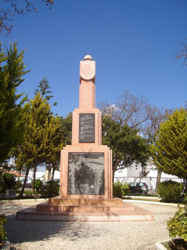 Monumento-aos-Combatentes-Lagoa
