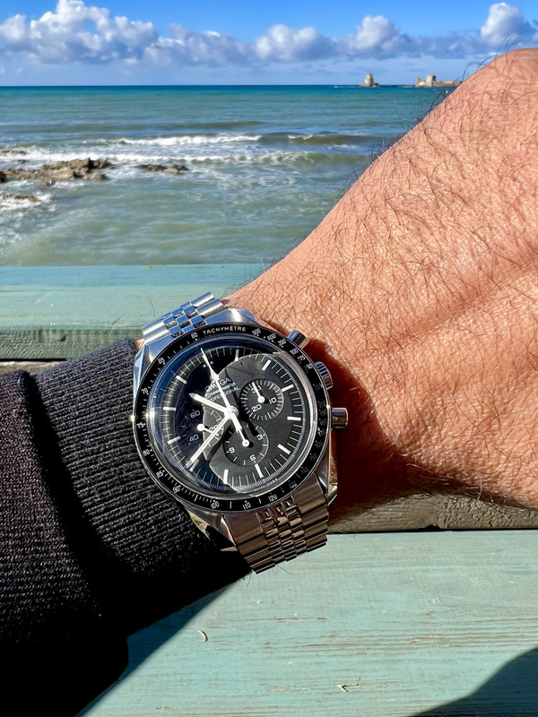 120D5D6C-8B94-41FC-A3DA-E4164D7834DC