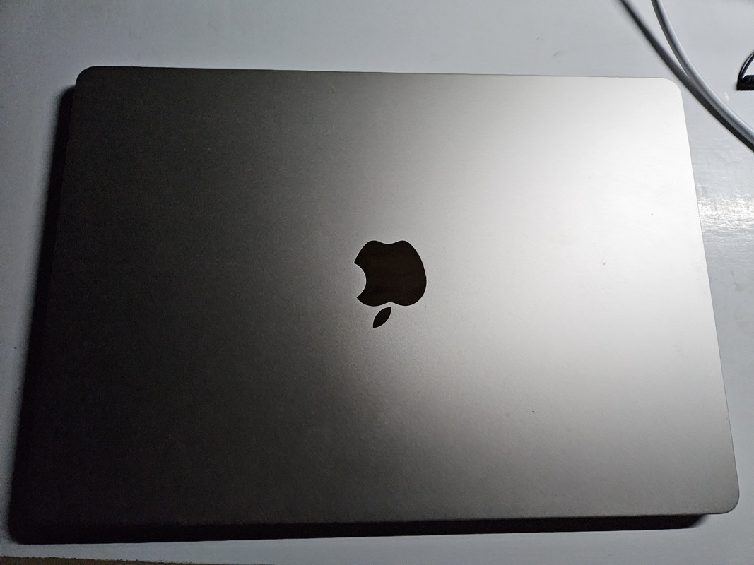 mac book air m2 24GB 開