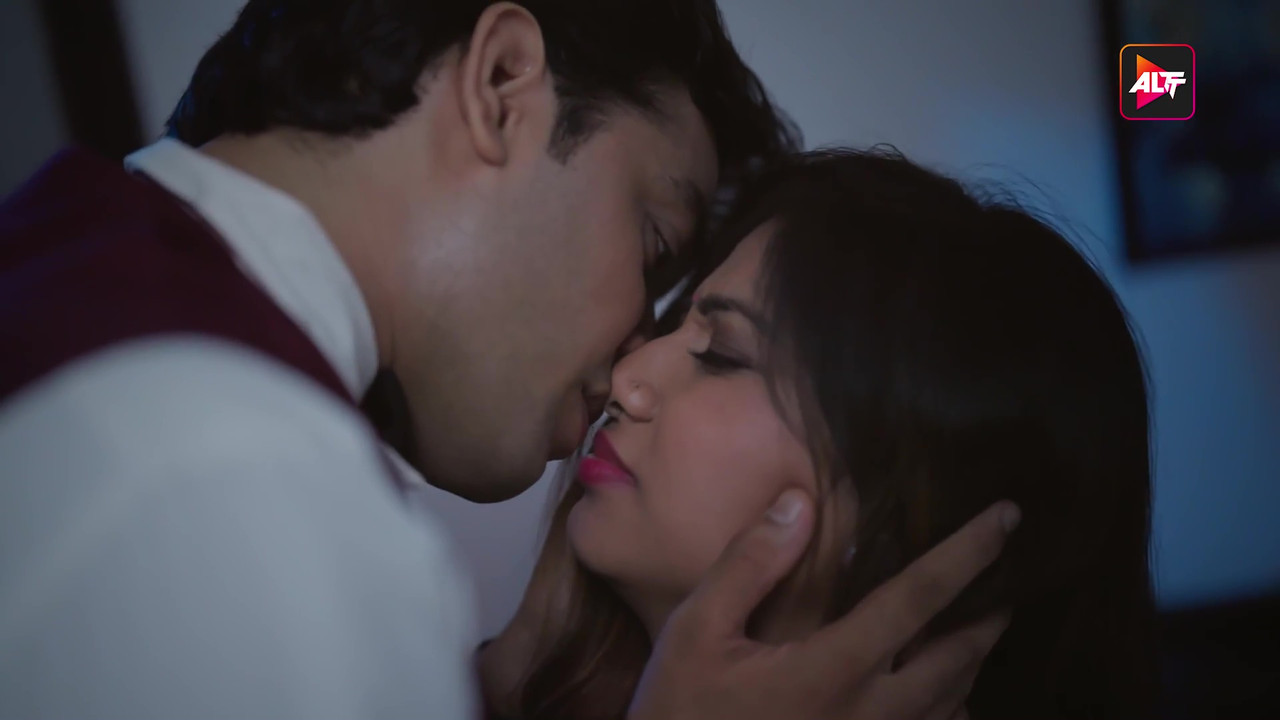 vlcsnap-2025-06-24-00h59m37s176