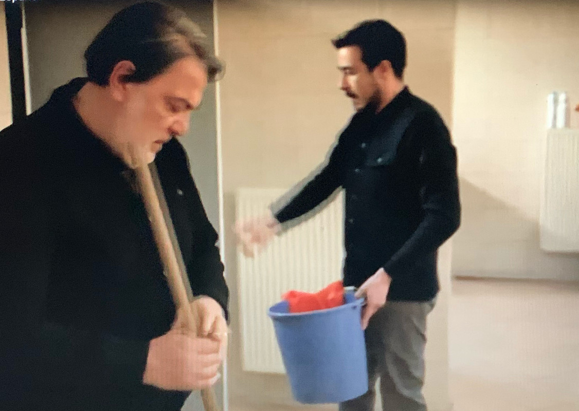 E3D2B425-CA78-45B9-B5FD-D6DD2F019AA3