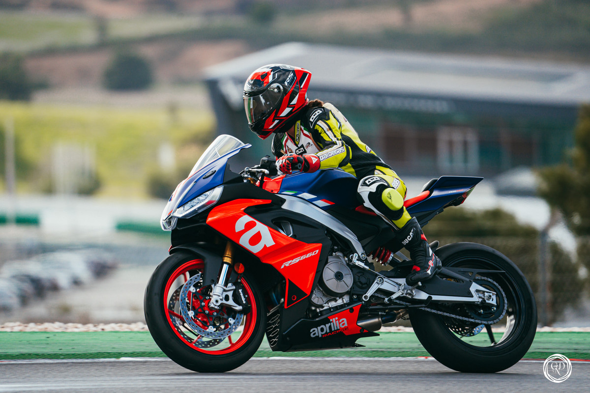 BF684472-84D3-485C-A803-260371FDAF06